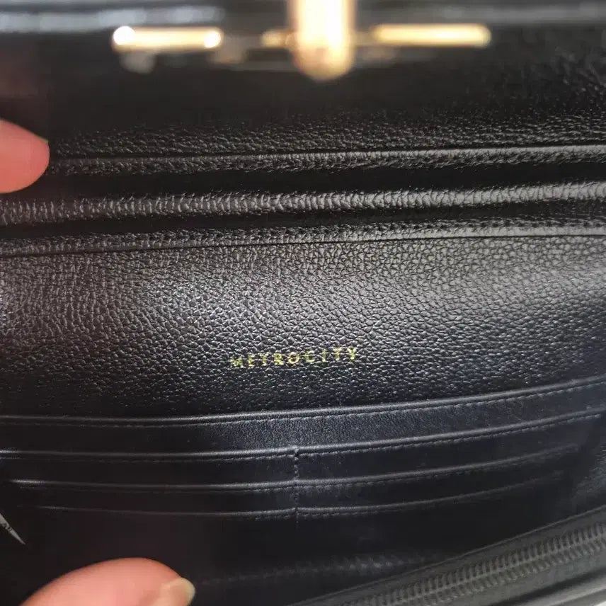 [BUNJANG] Metrocity Mini Chain Bag / 메트로시티 미니 체인백