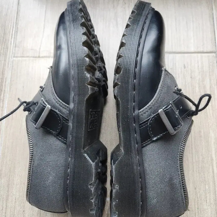 [BUNJANG] Dr. Martens 1461 Logic Shoes (260) / 닥터마틴 1461 로직 (260)