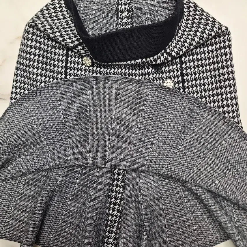 [BUNJANG] SATIN Check Button Detail Skirt / 사틴SATIN 체크버튼장식 밴딩치마