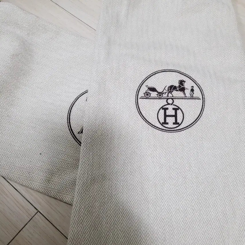 [BUNJANG] Hermès Rivage Rubber Slippers - Black / 에르메스 슬리퍼 리바쥬 39사이즈(보통 250) 블랙