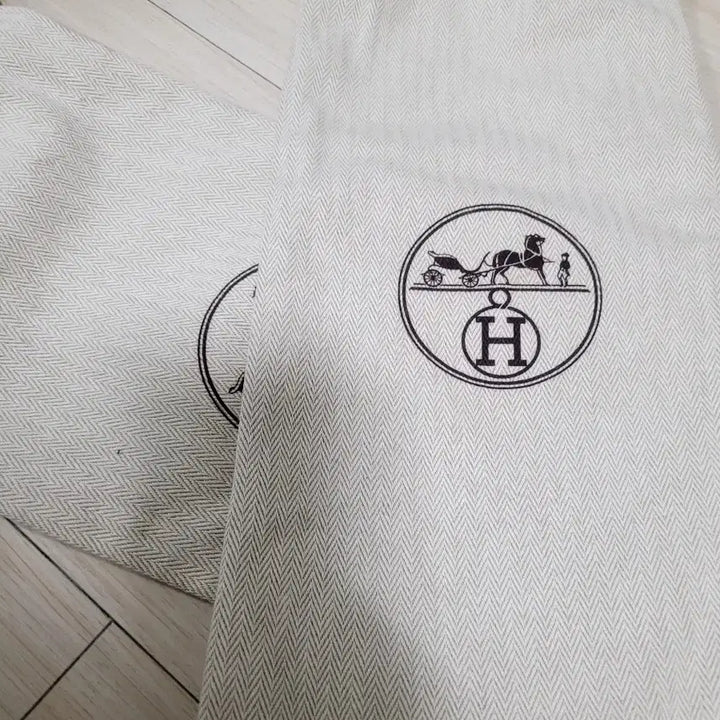 [BUNJANG] Hermès Rivage Rubber Slippers - Black / 에르메스 슬리퍼 리바쥬 39사이즈(보통 250) 블랙