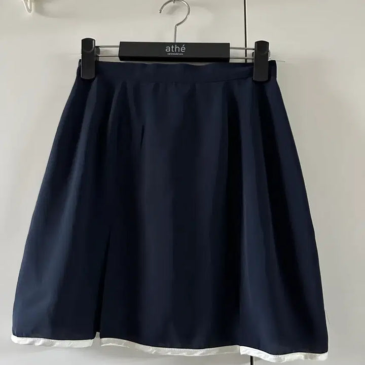 [BUNJANG] Navy Casual Shorts Size 44 / 반바지  44