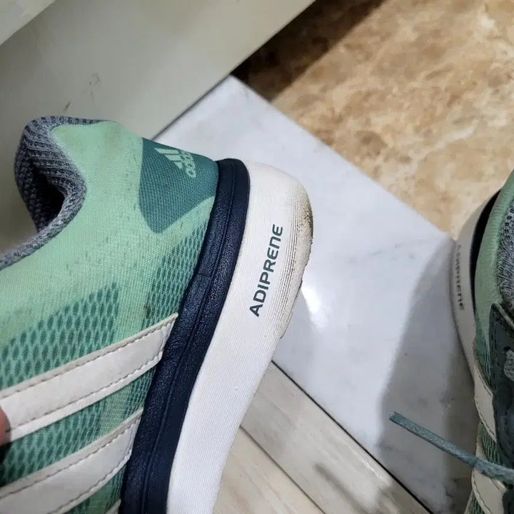 [BUNJANG] Adidas Sneakers US7 240mm / 아디다스 운동화 us7 240-245