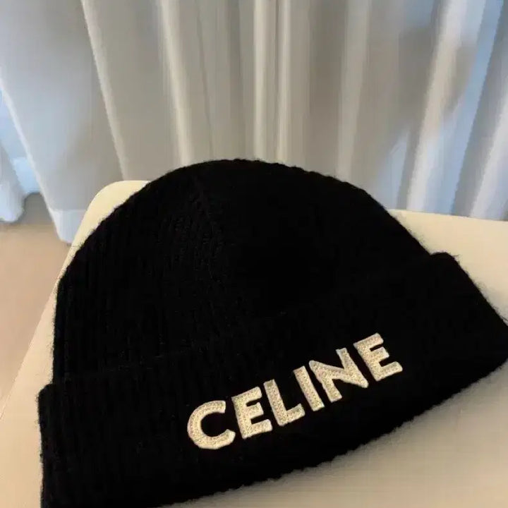[BUNJANG] Celine Beanie / 셀린느 비니