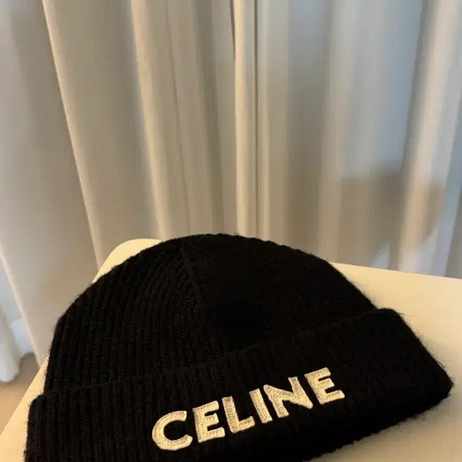 [BUNJANG] Celine Beanie / 셀린느 비니