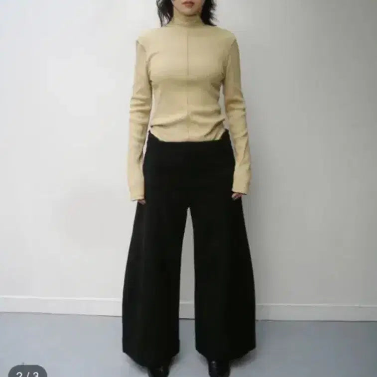 [BUNJANG] Eonts Zip-Up Turtleneck Top Mustard / Eonts 집업 터틀넥 탑 머스타드