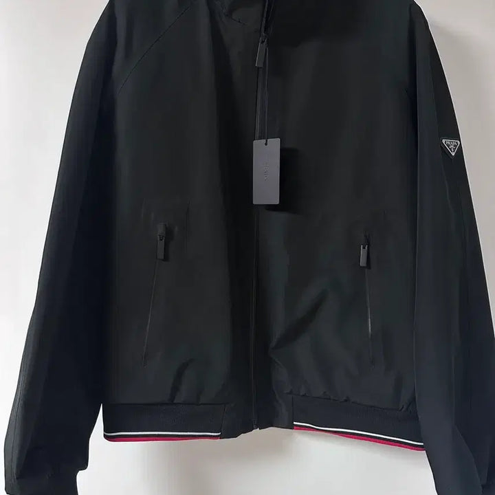 [BUNJANG] Prada Bomber Jacket Triangle Logo Windbreaker Jacket / 프라다 봄버 자켓 삼각로고 바람막이 자켓 50