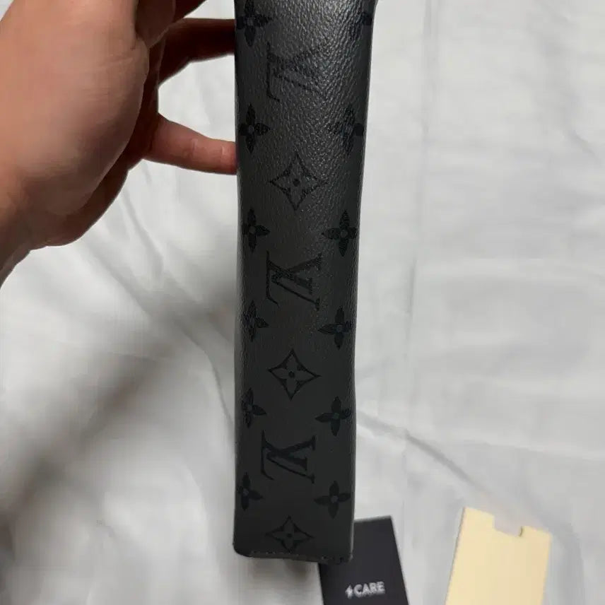 [BUNJANG] Louis Vuitton Eclipse Voyage Clutch / [B+] 루이비통 클러치 보야주
