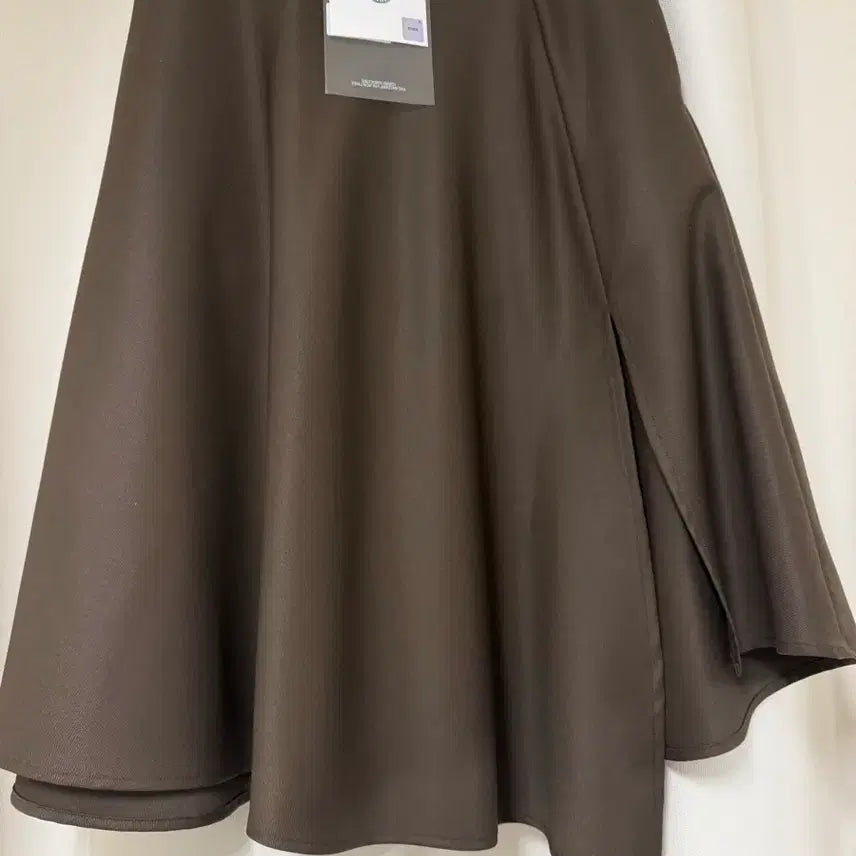 [BUNJANG] ETHOS UNBAL FLARE SKIRT Brown S / 에토스 ETHOS UNBAL FLARE SKIRT 브라운 S 새상품