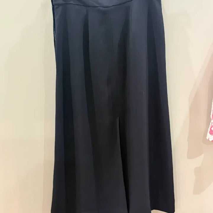 [BUNJANG] COS A-Line Slit Midi Skirt / Cos A라인 슬릿 스커트 EUR 32사이즈