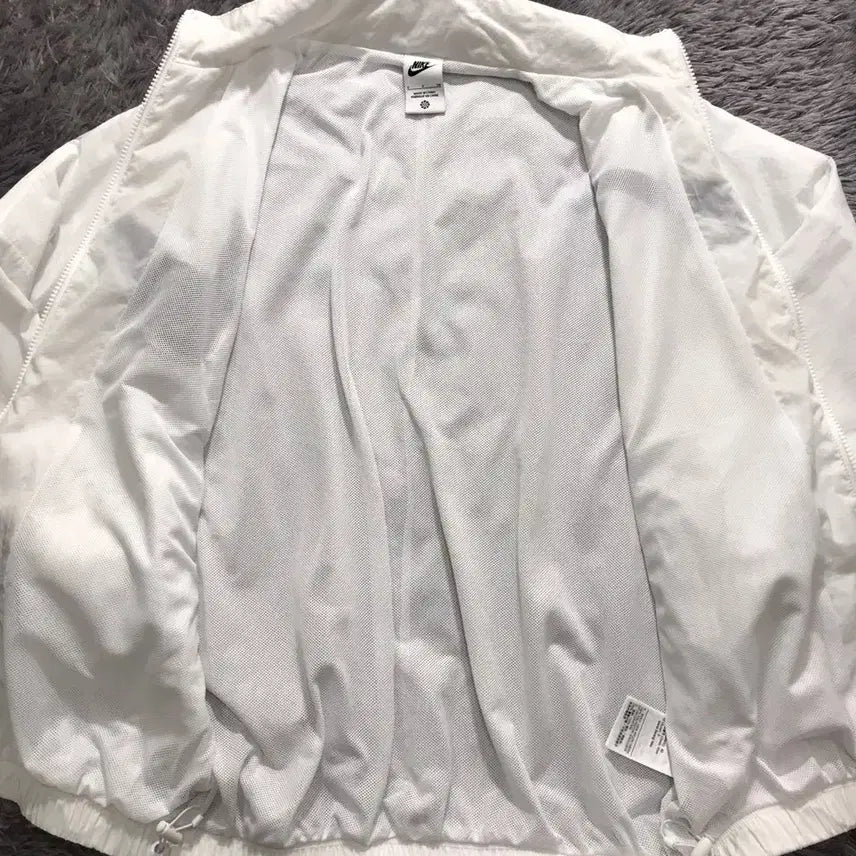 [BUNJANG] Nike Big Swoosh Essential Woven Jacket / [여성 S+, A급] 나이키(NIKE) 빅스우시 에센셜 우븐 자켓#100