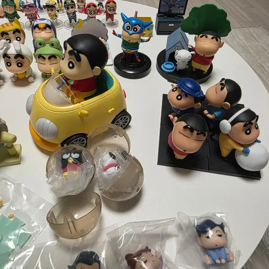 [BUNJANG] Crayon Shin-chan Figure Bundle / 짱구피규어 전부