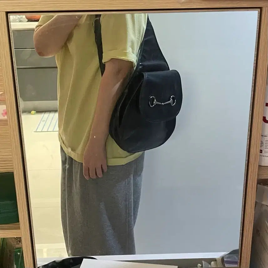 [BUNJANG] Gucci Horsebit Sling Bag Calfskin Silver Hardware / 정품) CUCCI 구찌 홀스빗 슬링백 카프스킨 은장