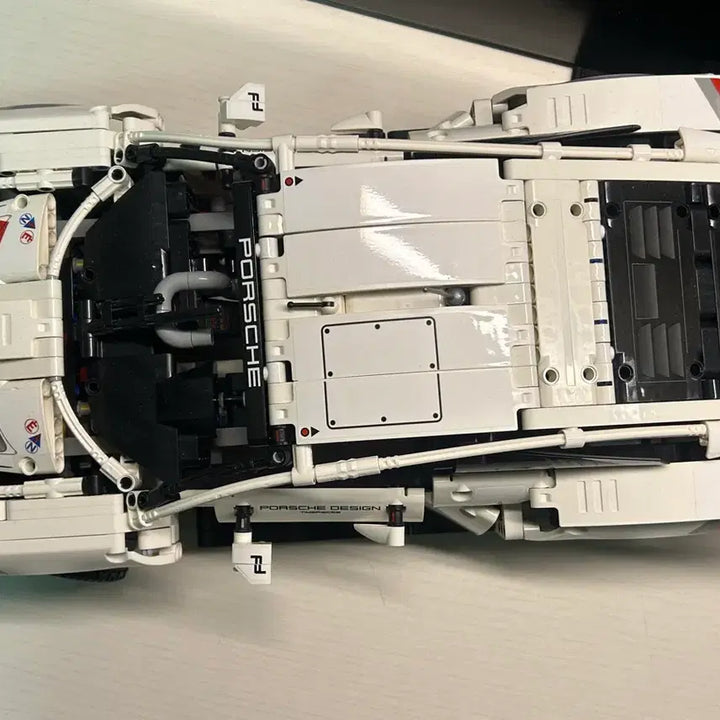 [BUNJANG] Lego Technic Porsche 911 RSR Model Kit / 레고 테크닉 포르쉐 911 RSR