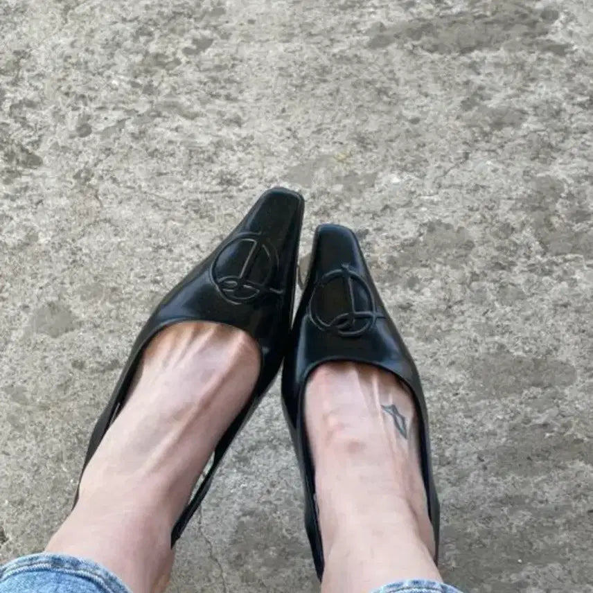 [BUNJANG] TheOpen Product Symbol Logo Heel Black 230mm Heels / TheOpen Product 심볼로고 힐 블랙 230(open yy)
