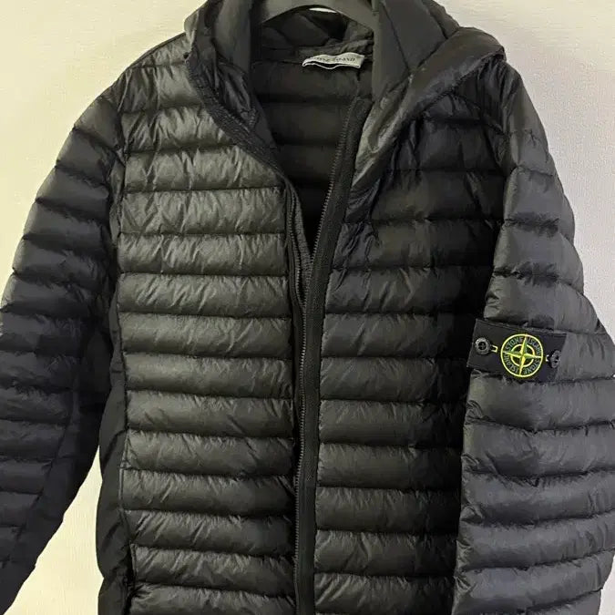 [BUNJANG] Stone Island Kids Lightweight Padded Jacket / 스톤아일랜드 키즈 경량패딩 14A