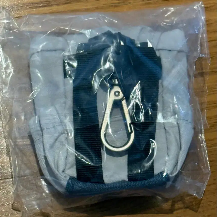 [BUNJANG] Parity Rucksack Keyring Blue Gray / (미개봉.새상품) 패리티 럭색 키링 블루그레이 판매