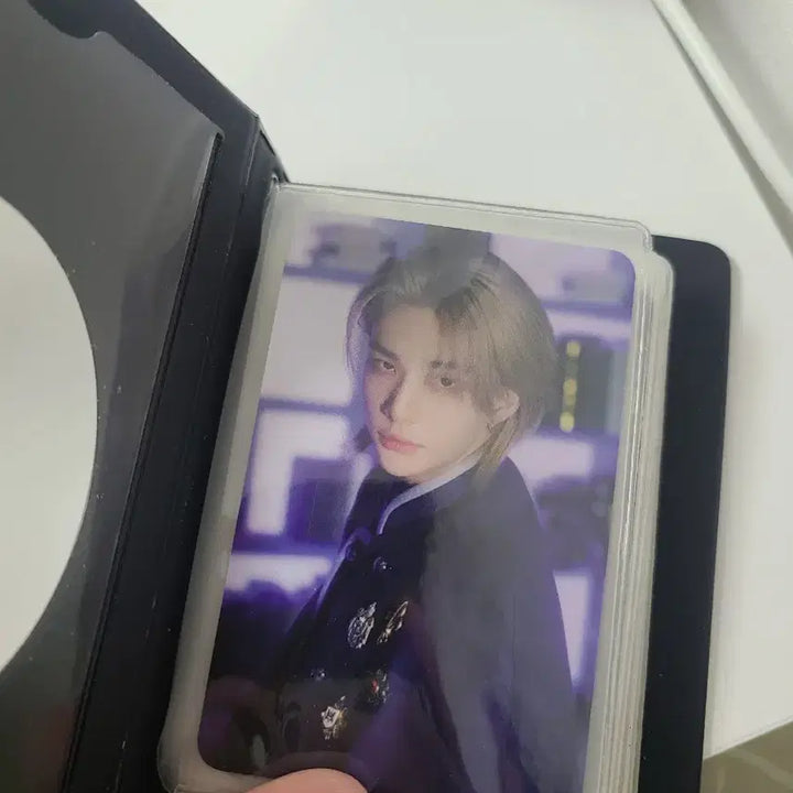 [BUNJANG] Stray Kids Hyunjin Magic School Photocard Binder / 매직스쿨 스키즈 현진 포카 바인더