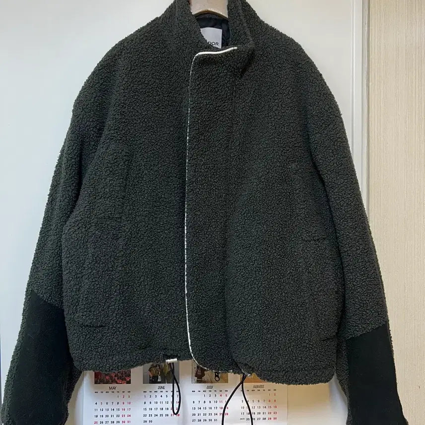 [SOLD OUT] 논플로어 자켓 다크 그린