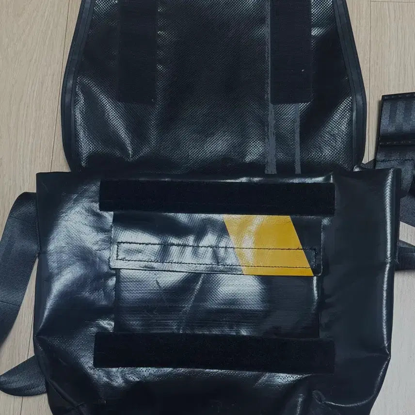 [BUNJANG] Freitag Dexter Messenger Bag / 프라이탁 덱스터