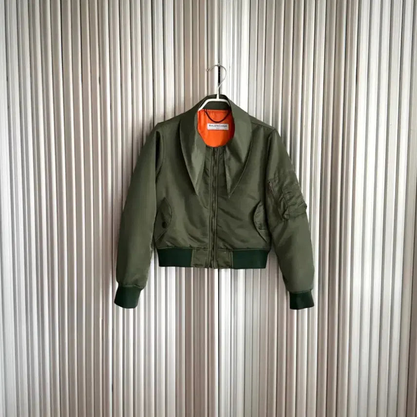 [BUNJANG] Balenciaga Padded Jacket / Balenciaga padded Jacket