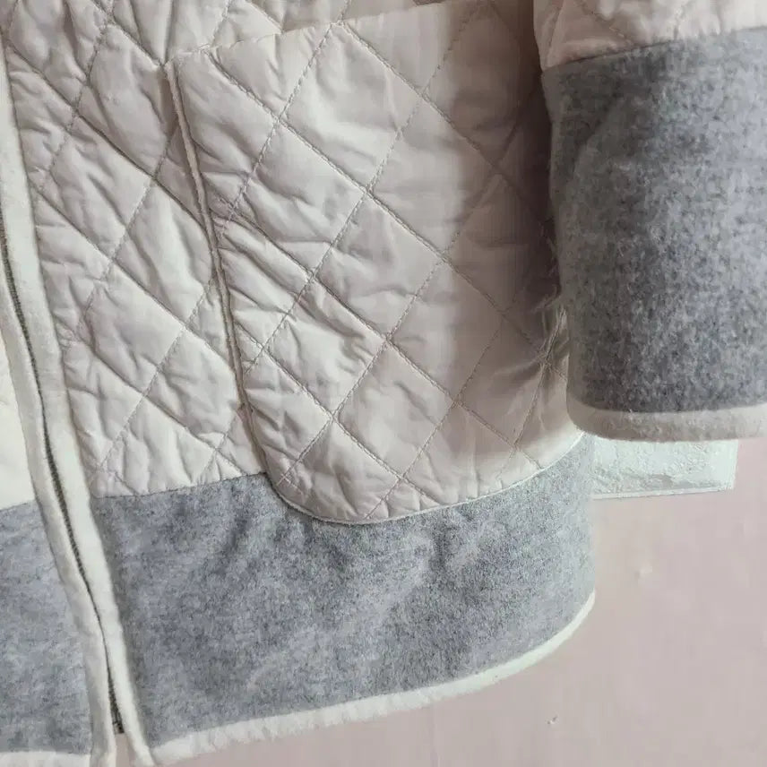 [BUNJANG] ZOOC Ivory Quilted Jacket (55) / ZOOC 아이보리 퀼팅 자켓(55)