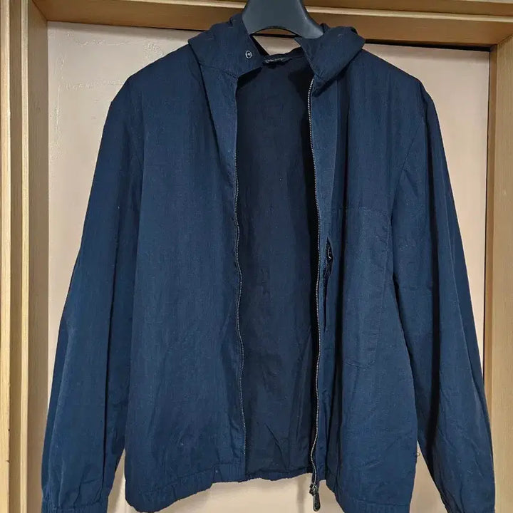 [BUNJANG] DKNY Hooded Windbreaker Jacket / dkny 바람막이 후드 자켓