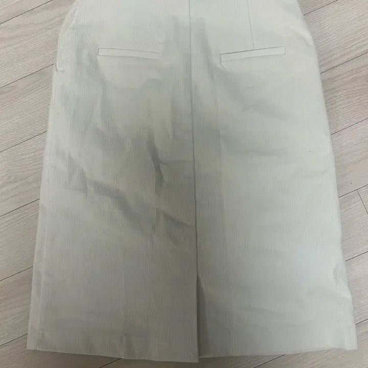 [BUNJANG] Ivory Midi Skirt / 아이보리 스커트