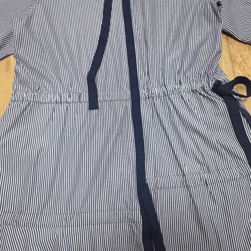 [BUNJANG] COS Asymmetric Drawstring Dress / COS 드로우스트링 애시 메트릭 원피스 프리사이즈