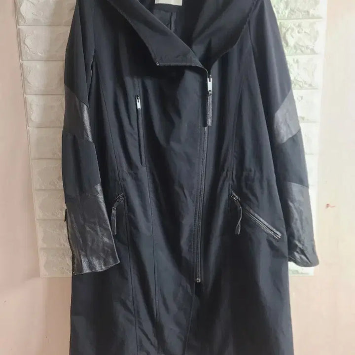 [BUNJANG] D'deMOO Women's Leather Hooded Coat / D'deMOO 여성 양가죽 후드 코트(55)