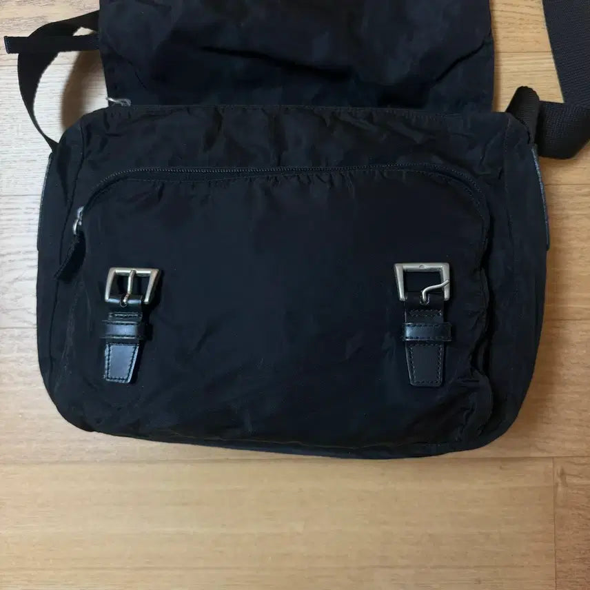 [BUNJANG] Prada Pocono Messenger Bag Black / 정품 프라다 포코노 메신저백 크로스백 가방 블랙