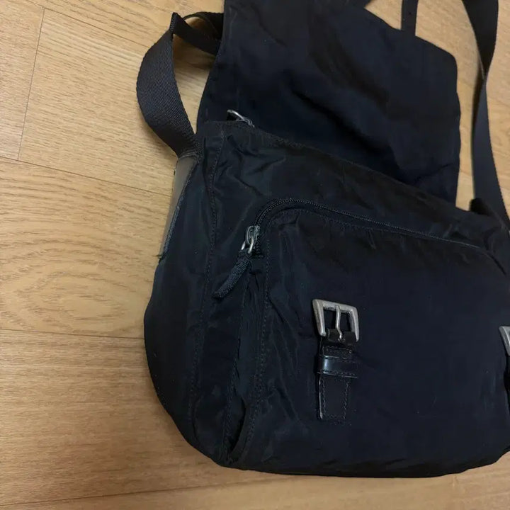 [BUNJANG] Prada Pocono Messenger Bag Black / 정품 프라다 포코노 메신저백 크로스백 가방 블랙