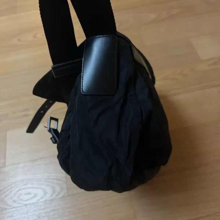 [BUNJANG] Prada Pocono Messenger Bag Black / 정품 프라다 포코노 메신저백 크로스백 가방 블랙