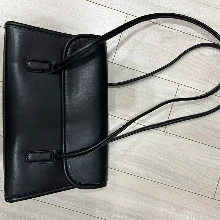 [BUNJANG] Black Shoulder Bag / 블랙 숄더백