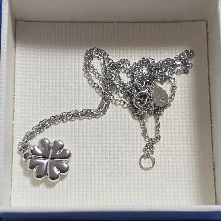 [BUNJANG] DAY6 Concert Necklace / 데이식스 클콘 목걸이