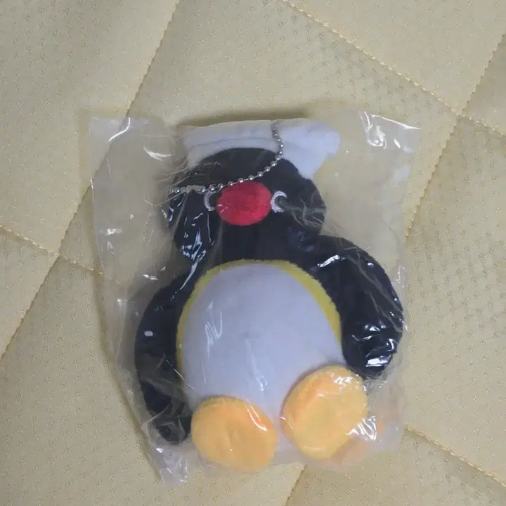 [BUNJANG] Pingu Chef Pingu Keyring Gachapon Doll / 요리사 핑구 키링 가챠 인형