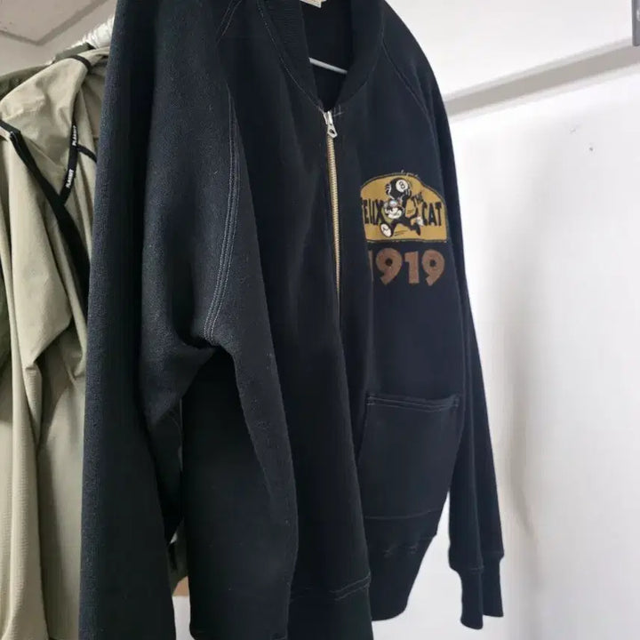 [BUNJANG] Toys McCoy Felix C-2 Sweat Zip Jacket / 토이즈맥코이 펠릭스 C-2 스웻 집업 재킷 TMC2450