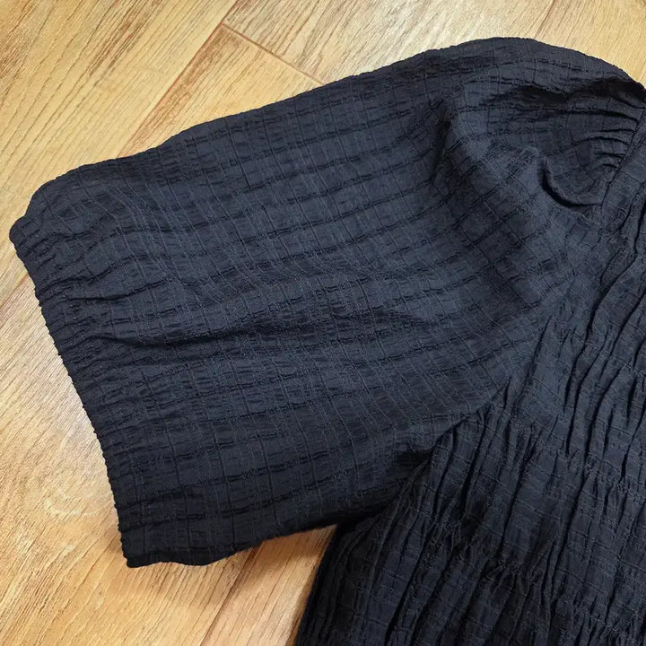 [BUNJANG] Atelier Nain Smocking Puff Dress / 아틀리에 나인(Atelier Nain) 스모킹 퍼프 원피스 새상품