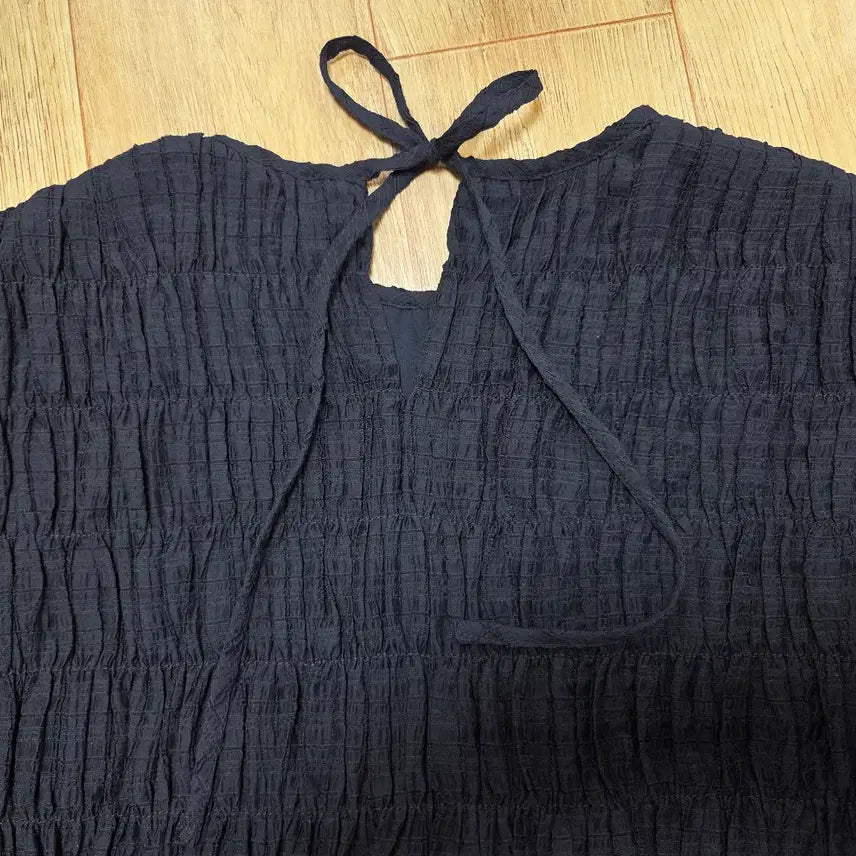 [BUNJANG] Atelier Nain Smocking Puff Dress / 아틀리에 나인(Atelier Nain) 스모킹 퍼프 원피스 새상품