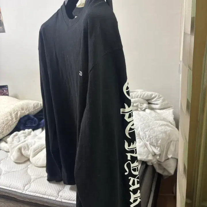 [BUNJANG] OYS Long Sleeve T-Shirt / OYS 오와이오와이 블랙 긴팔 티셔츠