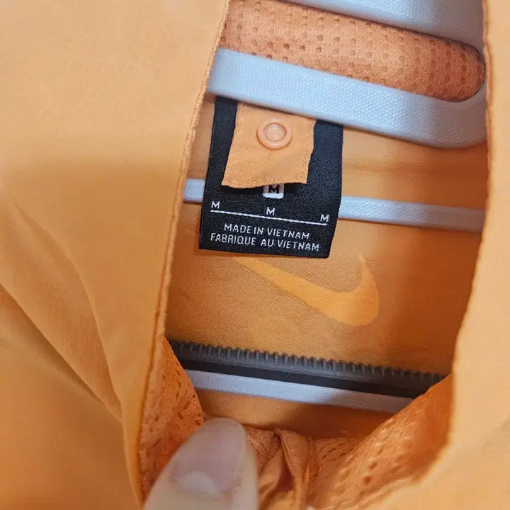 [BUNJANG] Nike Crop Windbreaker Jacket / 나이키  크롭 바람막이 재킷