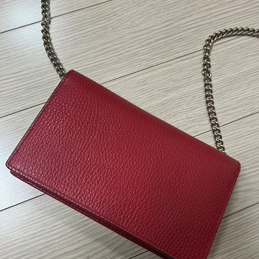 [BUNJANG] Gucci Interlocking Red Chain Crossbody Bag / 구찌 인터로킹 레드 체인 크로스백
