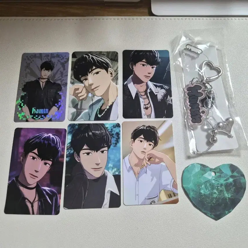 [BUNJANG] PLAVE Hamin Photocard Bundle Set / 플레이브 하민세트 포카+키링+워치참 8종