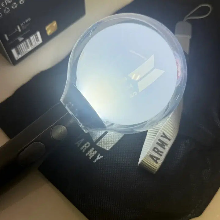 [BUNJANG] BTS Army Bomb Light Stick (Ver. 3) Used / 스에밤 (아미밤) 하자있습니다