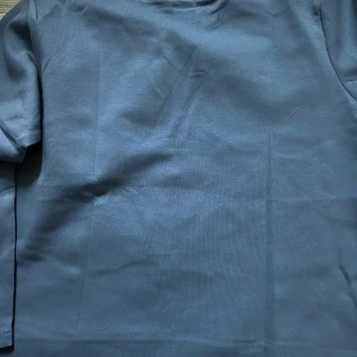 [BUNJANG] T-shirt / 면티셔츠 새거 77까지