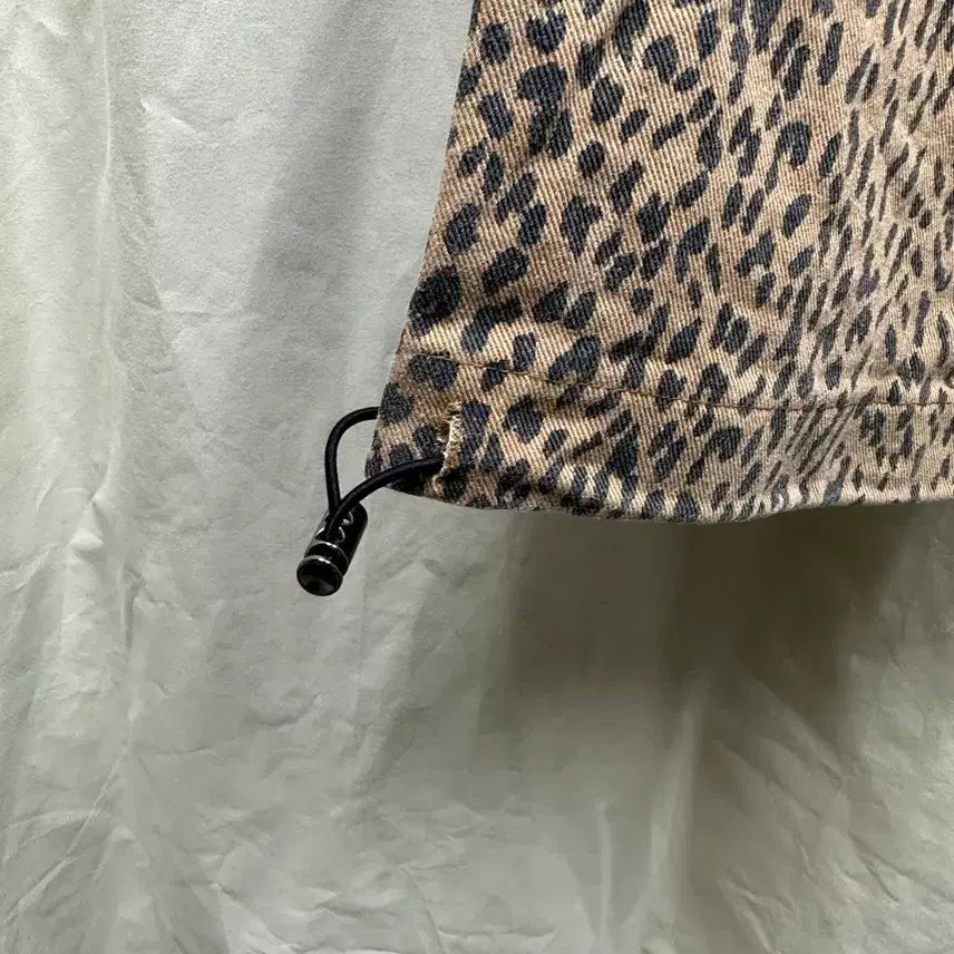 [BUNJANG] Unbranded Leopard Print Banded Pants / 호피팬츠