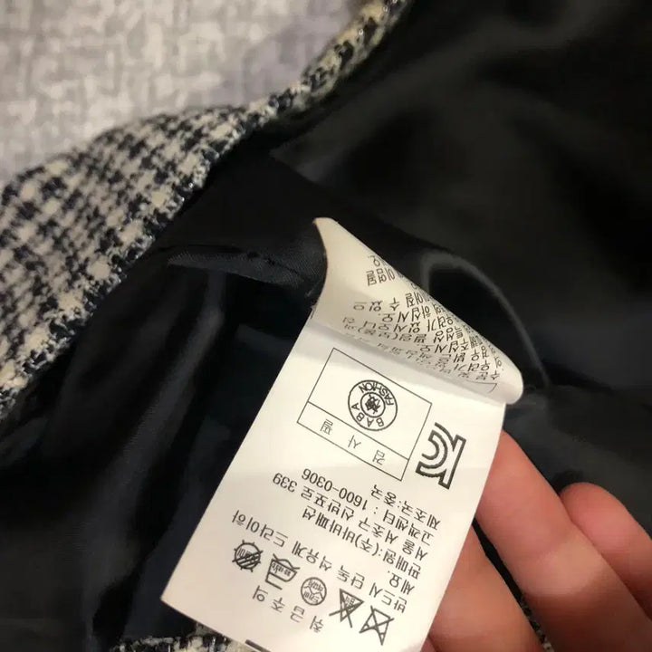 [BUNJANG] ZIGOT Glitter Tweed Jacket / 지고트 글리터 펄 트위드 자켓 출근룩 하객룩 결혼식 올드머니룩