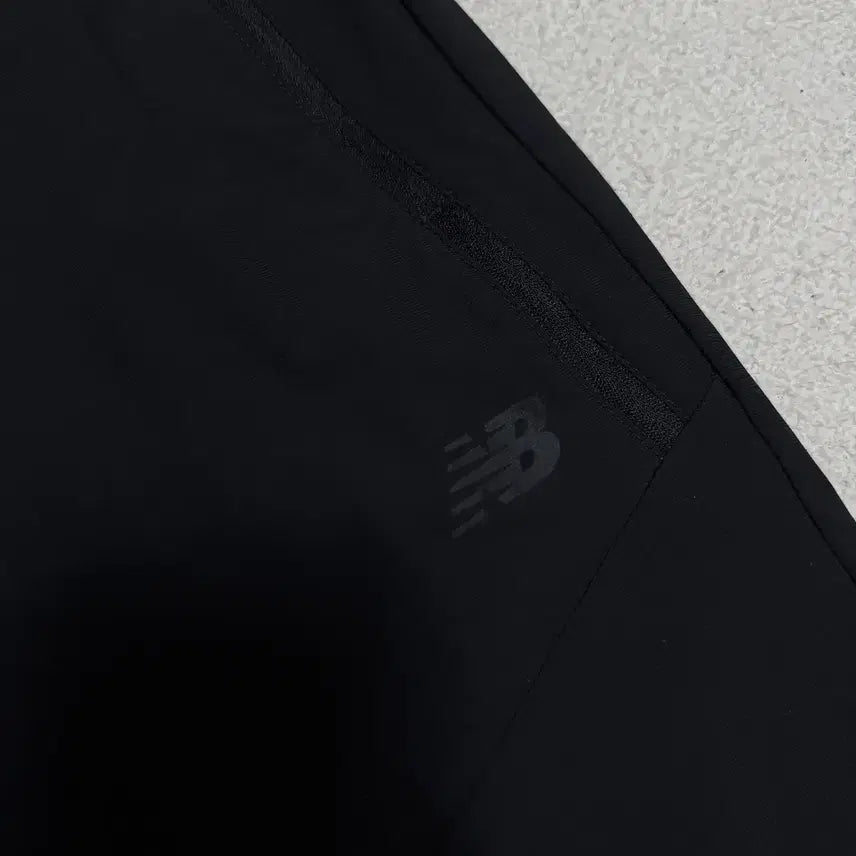 [BUNJANG] New Balance Training Pants Black / [L,100]뉴발란스 트레이닝 팬츠 바지 블랙