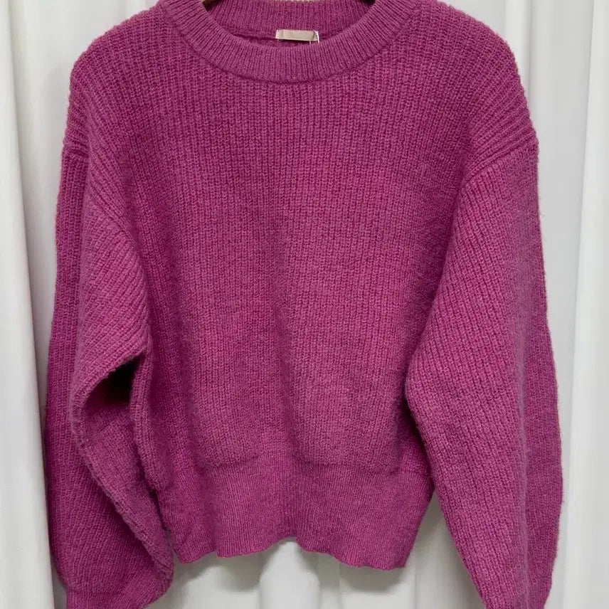[BUNJANG] GU Pink Knit Sweater / GU 핑크색 니트 스웨터