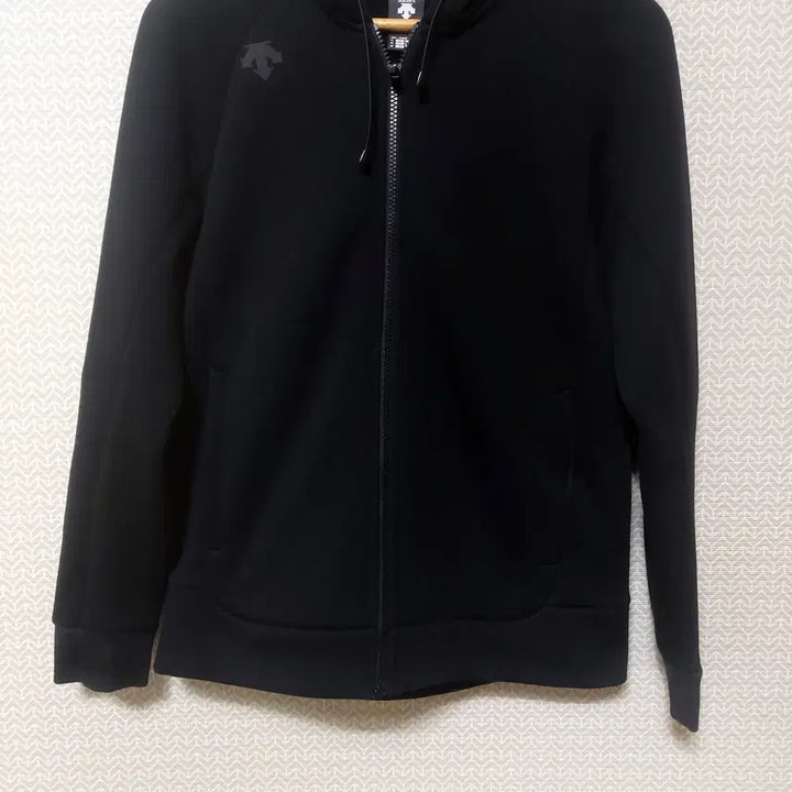 [BUNJANG] Descente Fleece Lined Basic Hooded Zip-Up 95 / 데상트 기모 베이직 본딩 플리즈 후드 집업 95